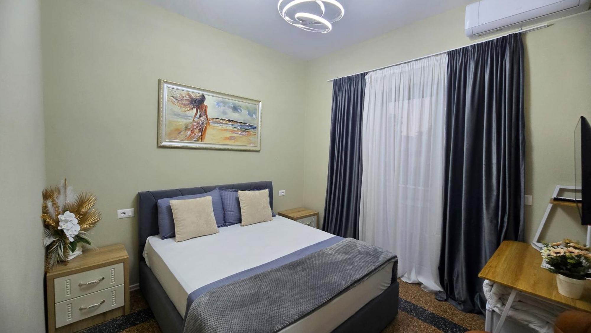 City Center Rooms And Apartments Durres Exterior photo